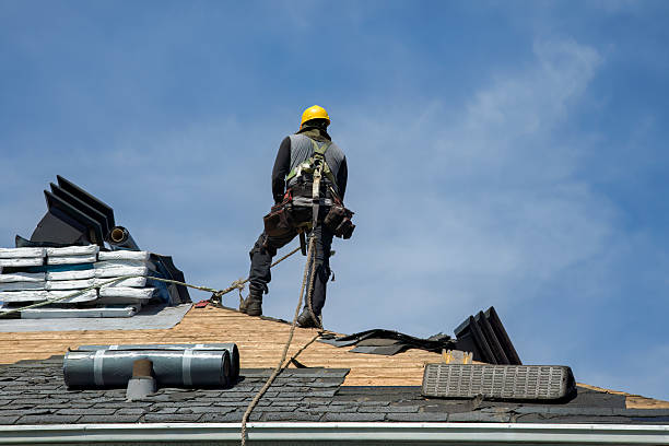 Professional Roof Installation technician working in Kingsbury, TX